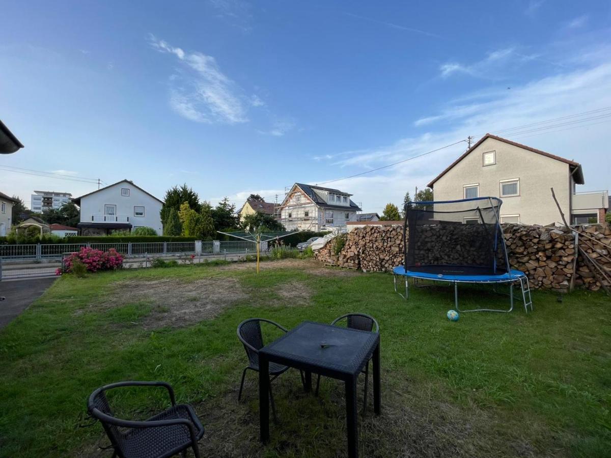 Guntia Apartment Mit Grossem Garten Γκούνζμπουργκ Εξωτερικό φωτογραφία