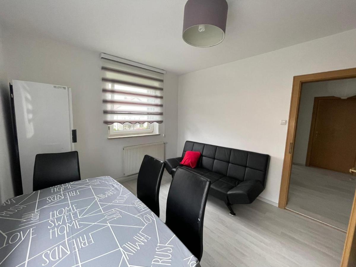 Guntia Apartment Mit Grossem Garten Γκούνζμπουργκ Εξωτερικό φωτογραφία