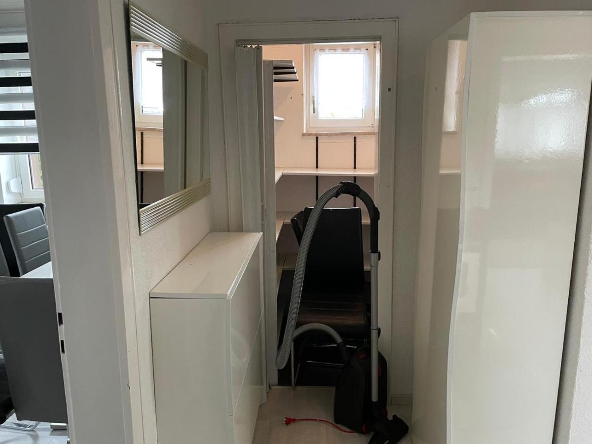 Guntia Apartment Mit Grossem Garten Γκούνζμπουργκ Εξωτερικό φωτογραφία